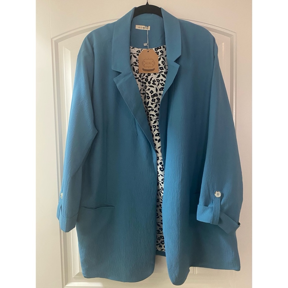 Kori Blue Women's Blazer with Patterned Lining